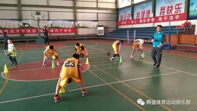 业余篮球爱好者在哪里可以找到表演赛资源_2